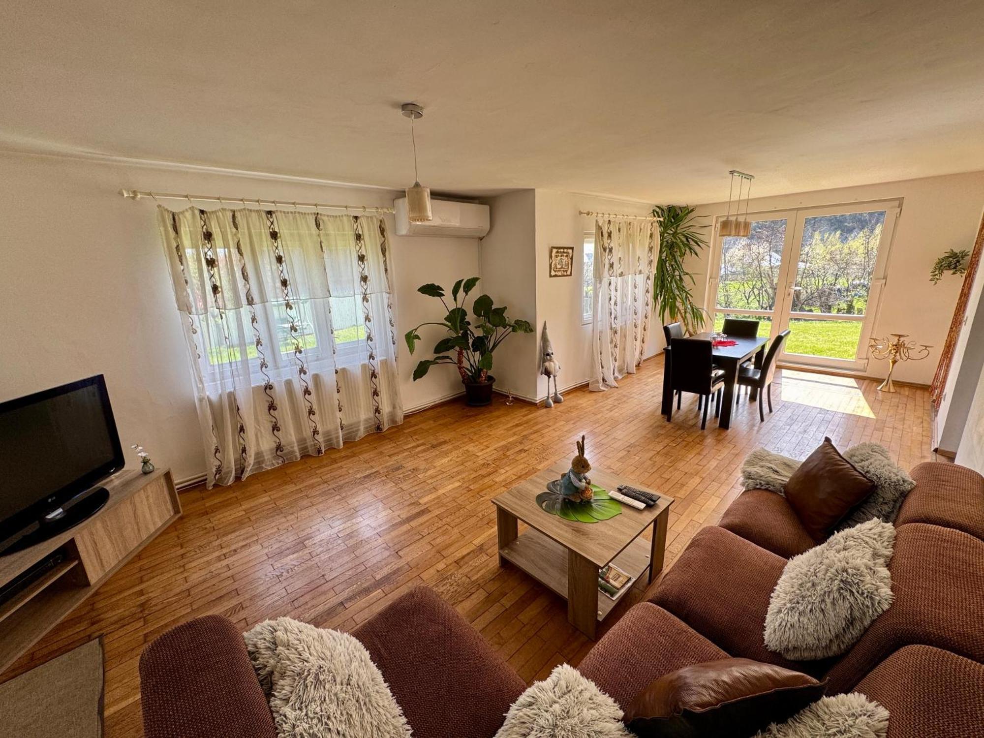 Vila Cozy, Panorama Superba, Gratar Si Relaxare Piatra Neamţ Eksteriør bilde