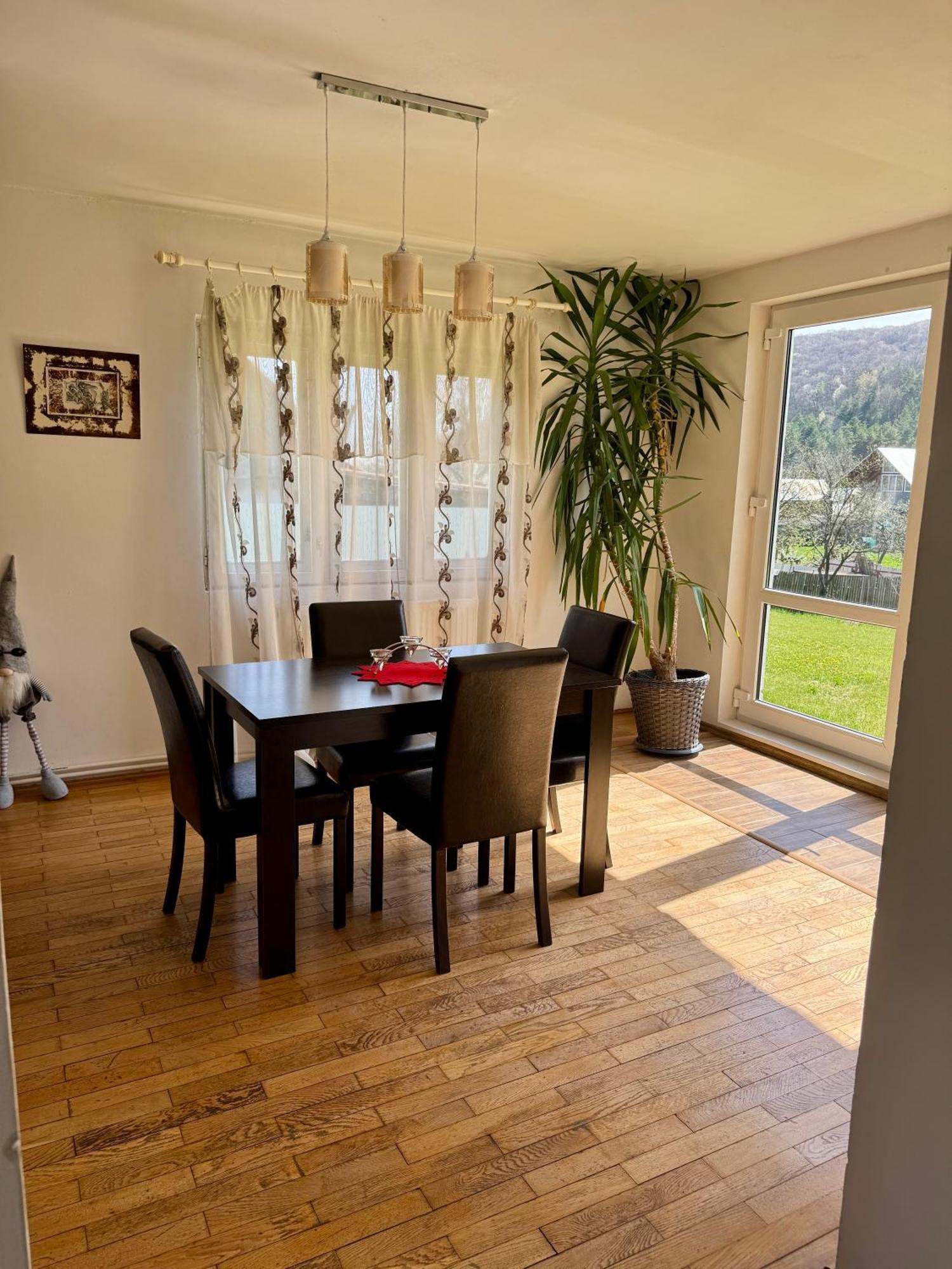 Vila Cozy, Panorama Superba, Gratar Si Relaxare Piatra Neamţ Eksteriør bilde